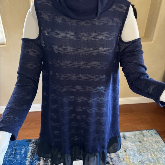 Goldspark Blue Cold Shoulder Ruffle Hem Sweater Dress sz S/M - Picture 2 of 6